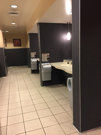 Movie Theater «AMC Southcenter 16», reviews and photos, 3600 Southcenter Mall, Tukwila, WA 98188, USA