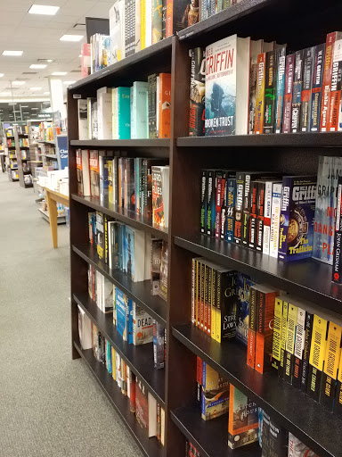 Book Store «Barnes & Noble», reviews and photos, 1446 N Litchfield Rd, Goodyear, AZ 85395, USA