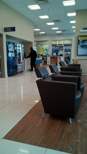 Used Car Dealer «CarMax», reviews and photos, 4900 Pointe Pkwy, Warrensville Heights, OH 44128, USA