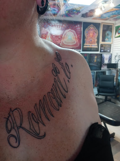 Tattoo Shop «3rd Eye Tattoo», reviews and photos, 13719 Walsingham Rd, Largo, FL 33774, USA