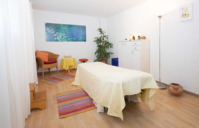 Rezensionen über Praxis für Med. & Rhythmische Massage & Craniosacral-Therapie in Reinach - Masseur