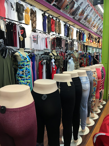 Beauty Supply Store «Sistar Beauty», reviews and photos, 8900 S Lafayette Ave, Chicago, IL 60620, USA