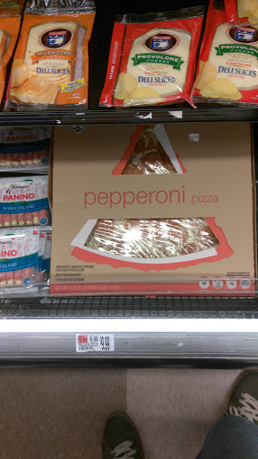 Grocery Store «Hannaford Supermarket», reviews and photos, 213 Washington St, Hudson, MA 01749, USA