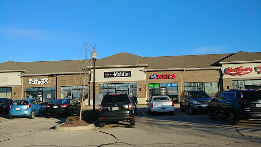 Cell Phone Store «T-Mobile», reviews and photos, 1499 S Randall Rd, Algonquin, IL 60102, USA