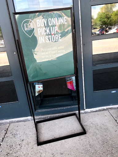 Book Store «Barnes & Noble», reviews and photos, 58 S 32nd St, Camp Hill, PA 17011, USA