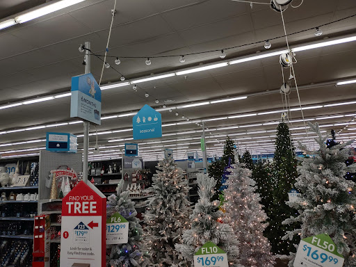 Home Goods Store «At Home», reviews and photos, 3100 Washtenaw Ave, Ypsilanti, MI 48197, USA