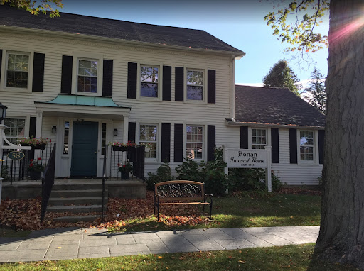 58 Main St, Newtown, CT 06470, USA