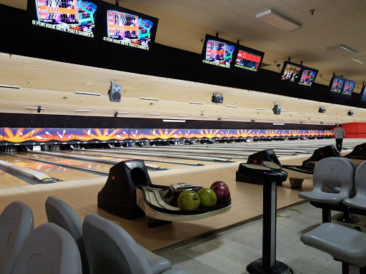 Bowlero Fullerton