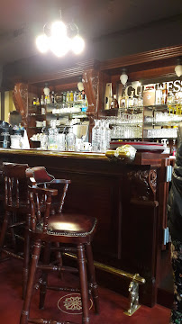Atmosphère du Restaurant de viande GOLD EAGLES Restaurant Brasserie Pub à Marseille - n°15