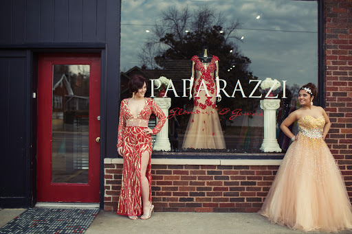 Paparazzi (Glamour & Gowns)