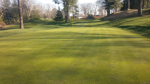 Golf Course «Guilford Lakes Golf Course», reviews and photos, 200 N Madison Rd, Guilford, CT 06437, USA