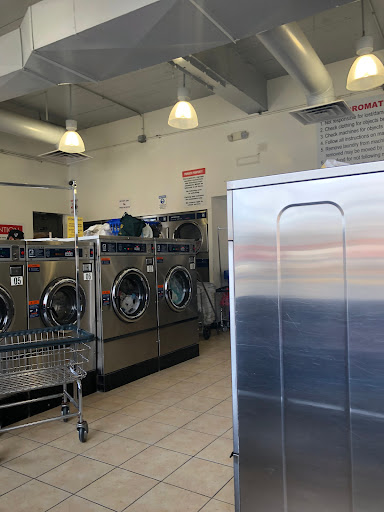 Laundromat «Logan Circle Laundromat», reviews and photos, 1100 Rhode Island Ave NW, Washington, DC 20005, USA