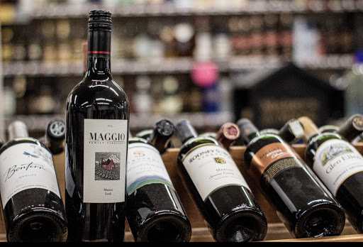 Liquor Store «South End Liquors», reviews and photos, 1755 S Main St, Fall River, MA 02724, USA