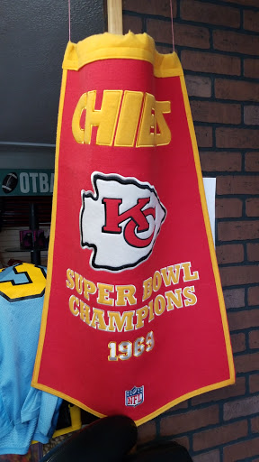 Barber Shop «Moving On Up Barbershop», reviews and photos, 1507 Main St, Grandview, MO 64030, USA