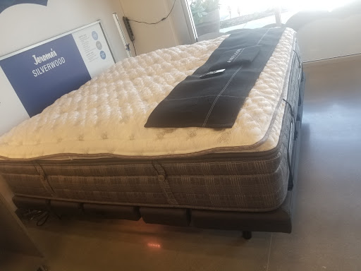Jeromes Dream Shop Mattress Store image