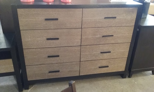 Furniture Rental Service «CORT Furniture Rental and Clearance center», reviews and photos, 1207 N Boulevard, Richmond, VA 23230, USA