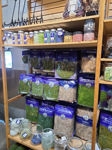 Garden Center «Flowerland», reviews and photos, 4321 28th St SE, Kentwood, MI 49508, USA