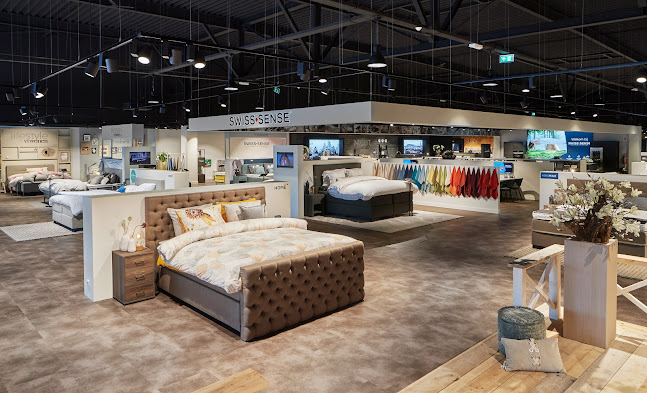 Swiss Sense Amsterdam + outlet openingstijden