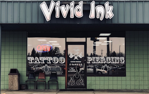 Tattoo Shop «Vivid Ink», reviews and photos, 2375 N Cedar St # C, Holt, MI 48842, USA