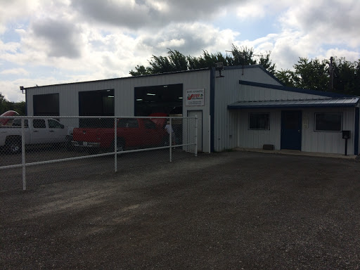 Auto Repair Shop «Reeves Automotive», reviews and photos, 469 Co Rd 2195, Decatur, TX 76234, USA