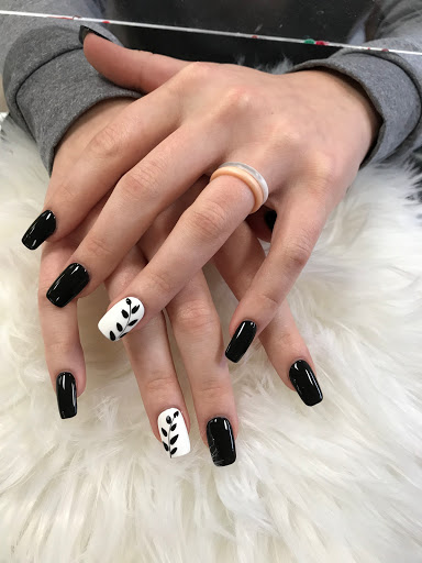 Nail Salon «Glory Nails», reviews and photos, 200 High Ave W # 13, Oskaloosa, IA 52577, USA