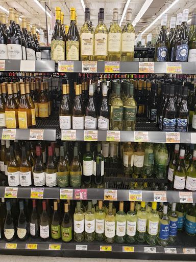 Grocery Store «H-E-B Grocery», reviews and photos, 3301 Sherwood Way, San Angelo, TX 76901, USA