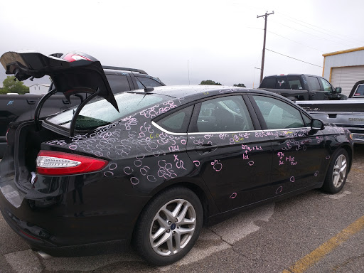 Auto Body Shop «AutoNation Collision Center Arlington», reviews and photos, 7004 S Cooper St, Arlington, TX 76001, USA