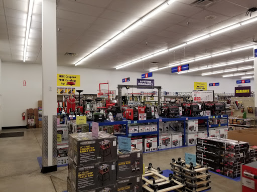 Hardware Store «Harbor Freight Tools», reviews and photos, 323 E Merritt Island Causeway, Merritt Island, FL 32952, USA