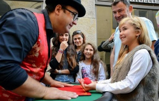 Professeur Elixir magicien à Toulouse