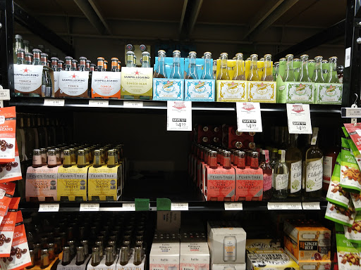 Wine Store «Total Wine & More», reviews and photos, 1451 Chain Bridge Rd, McLean, VA 22101, USA