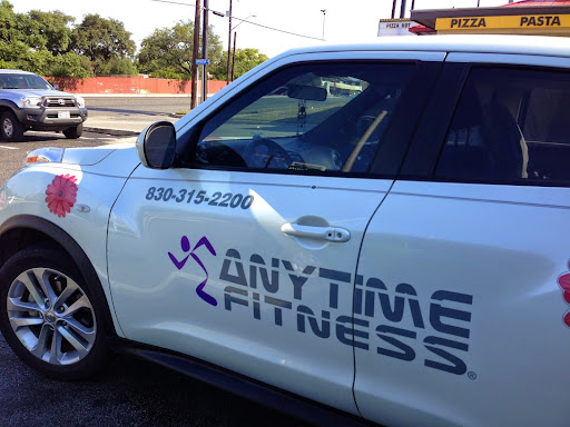 Commercial Printer «Linegraphix Printing & Signs», reviews and photos, 6404 Callaghan Rd, San Antonio, TX 78229, USA