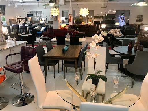 Furniture Store «Designer Furniture 4 Less», reviews and photos, 14009 N Stemmons Fwy, Dallas, TX 75234, USA