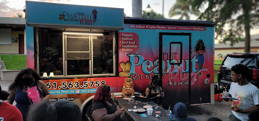 Community Center «Gaines Park Community Center», reviews and photos, 1501 N Australian Ave, West Palm Beach, FL 33401, USA