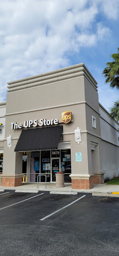 Shipping and Mailing Service «The UPS Store», reviews and photos, 5079 N Dixie Hwy, Oakland Park, FL 33334, USA