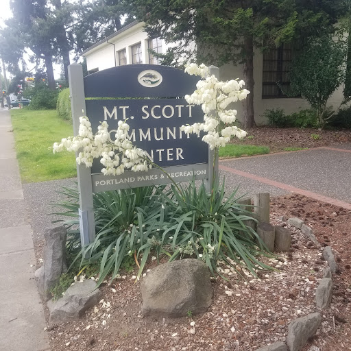 Community Center «Mt Scott Community Center & Pool», reviews and photos, 5530 SE 72nd Ave, Portland, OR 97206, USA
