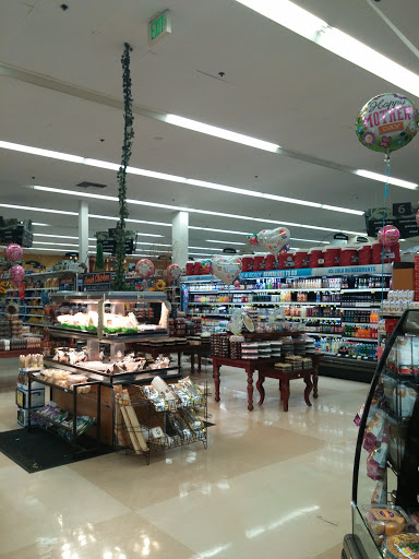 Grocery Store «Ralphs», reviews and photos, 21431 Devonshire St, Chatsworth, CA 91311, USA