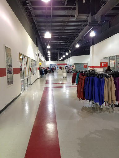 Shopping Mall «Butler Outlet Mall», reviews and photos, 2529 KY-227, Carrollton, KY 41008, USA