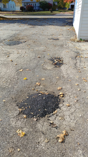 Tobacco Shop «The Boo-tique Smoke Shop & Vapor», reviews and photos, 676 N Main St, Wellington, OH 44090, USA