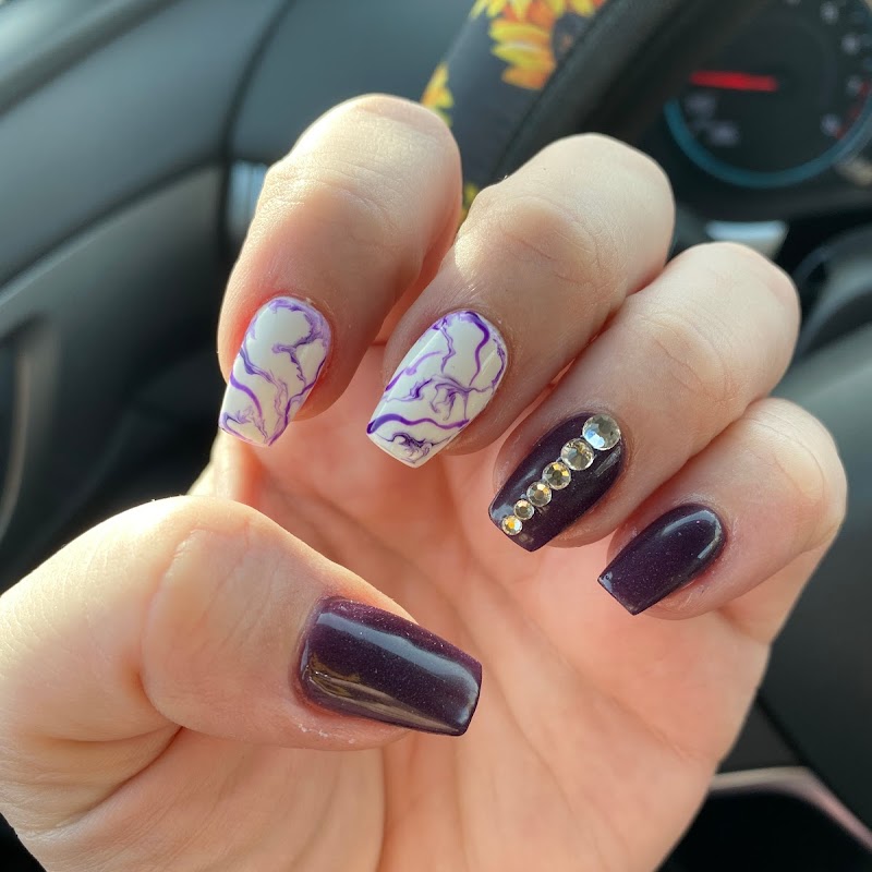 4 Seasons Nails