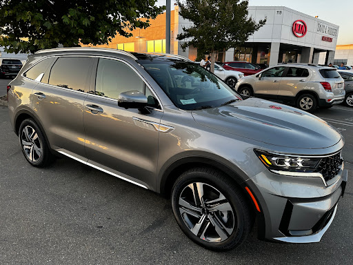 Roseville Kia image