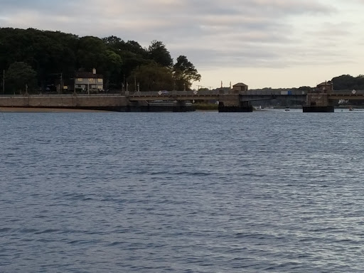 Park «West Harbor Beach Memorial Park - Village Of Bayville», reviews and photos, 10 West Harbour Drive, Bayville, NY 11709, USA