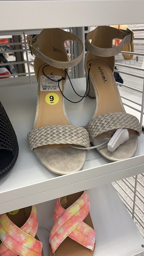 Clothing Store «Ross Dress for Less», reviews and photos, 3000 Gateway St, Springfield, OR 97477, USA