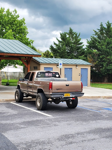 Restaurant «Main Street Daily Grind», reviews and photos, 215 E Main St, Front Royal, VA 22630, USA