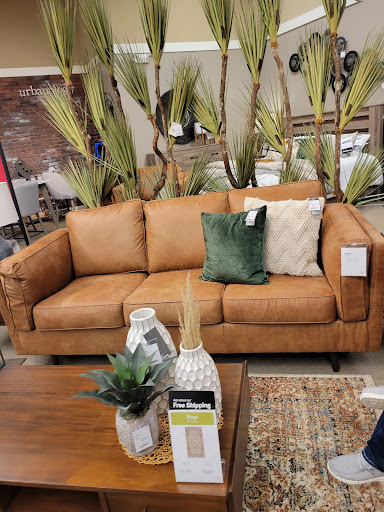 Furniture Store «Ashley HomeStore», reviews and photos, 4068 Commonwealth Ave, Eau Claire, WI 54701, USA