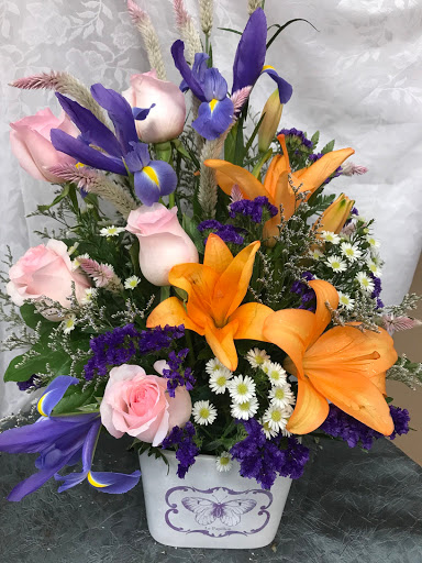 Florist «Forever Angels Florist & Home Decor», reviews and photos, 909 Dallas Hwy, Douglasville, GA 30134, USA