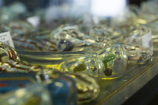 Vaporizer Store «Inhale Exhale Smoke Shop», reviews and photos, 1604 S Hwy 97 #3, Redmond, OR 97756, USA