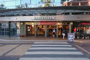 Vanderveen's department store image