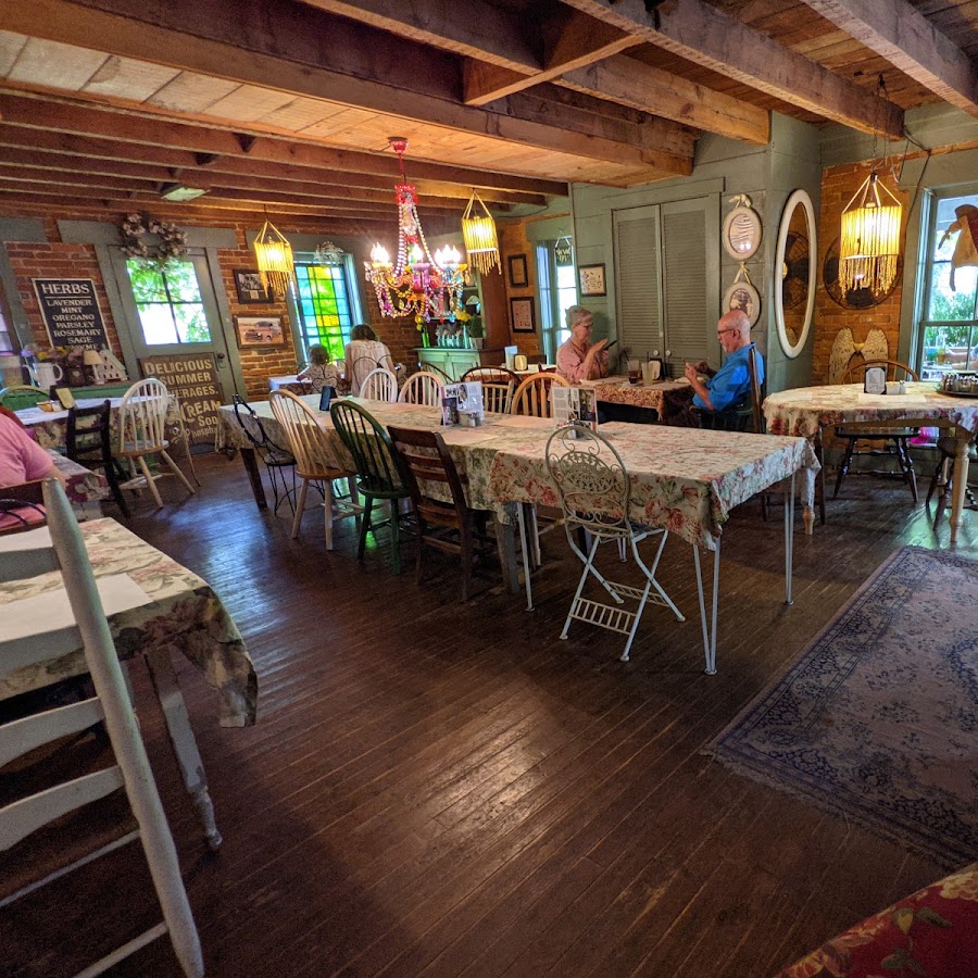 Farm House Café & Tea Room