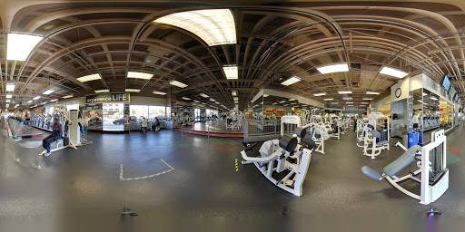 Gym «24 Hour Fitness», reviews and photos, 2050 Webster St, Oakland, CA 94612, USA
