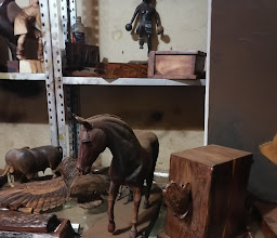 Artesanías De Palo Fierro photo